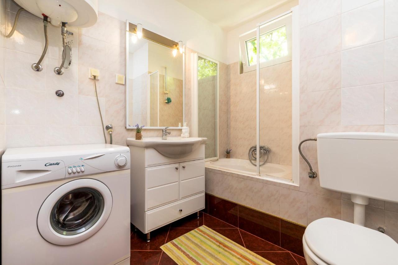 Apartman Maya Mali Lošinj Kültér fotó